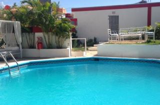 Hotel Aby s pool 1